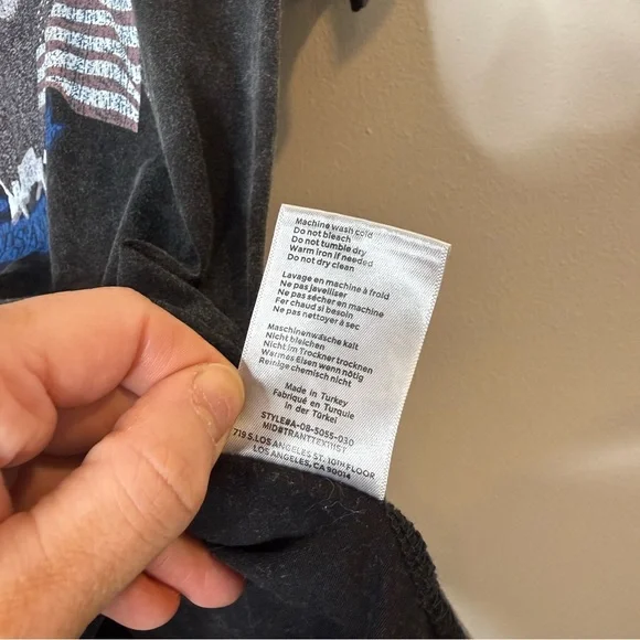 Anine Bing Vintage Eagle Los Angeles Tee in washed black size medium - Picture 6 of 9